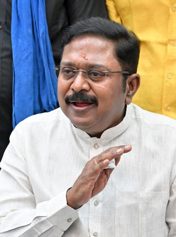 Dhinakaran Sees Coalition Government