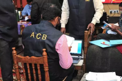 ACB-raids-RB-ENC-Mohan-Nayak-house-during-disproportionate-assets-investigation.png
