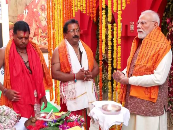 PM Modi praying at Mata Tripura Sundari Temple