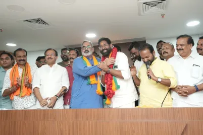 BJP-Big-Breakthrough-in-Kerala-as-party-leaders-celebrate-three-assembly-seat-victories.webp