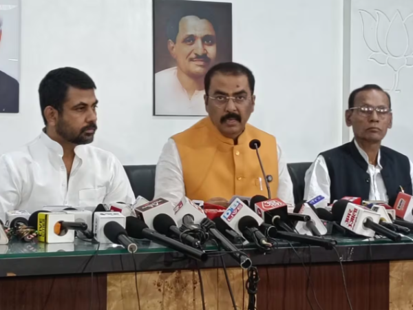 BJP Youth Outreach Campaign leaders visiting villages in Bihar