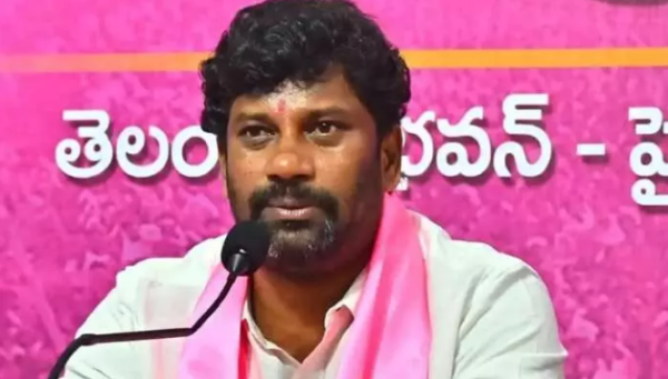 Balka Suman Arrested After High Drama Near Telangana Bhavan
