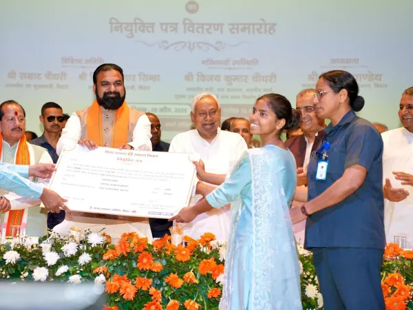 Bihar BJP CM discussion after Nitish Kumar resignation statement by Vijay Kumar Choudhary