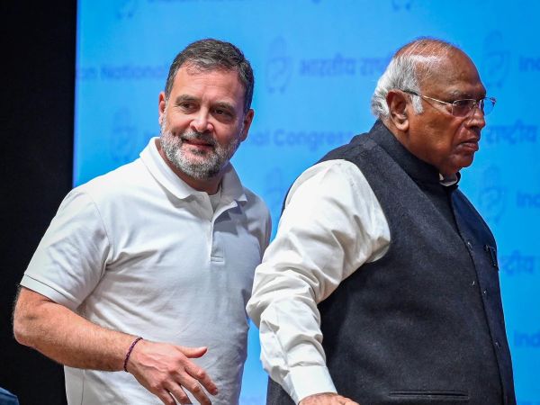 Bihar Congress MLAs and MLCs gathered in Delhi for meeting with Rahul Gandhi and Mallikarjun Kharge