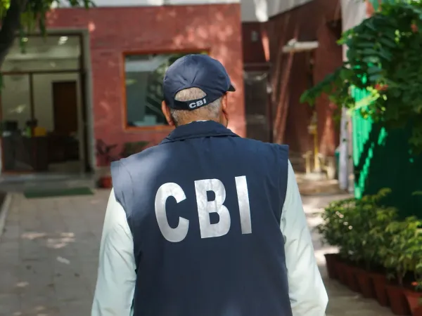 CBI arrests bank official for ₹95,000 bribe demand while accepting ₹40,000 for ₹10 lakh loan