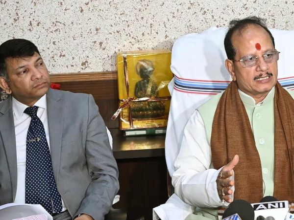 Deputy CM Vijay Sinha announces building manual relief in Bihar