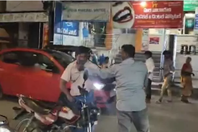 Drunk-ASI-arguing-inside-Andhra-Pradesh-police-station-while-intoxicated.png