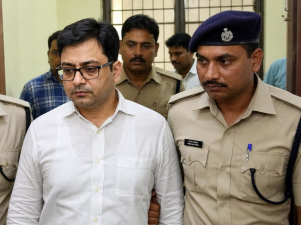 Fake ED Director Arrested in Patna for calling Bhojpur DM