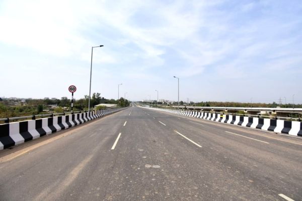Fighter Plane Landing Strip on Bihar Roads on Patna–Purnia Expressway