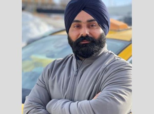 Canada: Sikh cab driver