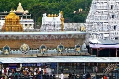 Heavy-Rush-at-Tirumala-as-devotees-wait-hours-for-darshan.png