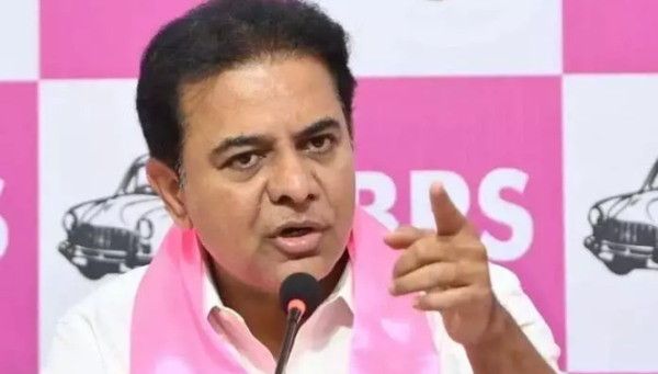KTR speaking about Indiramma houses challenge at Kukatpally BRS meeting
