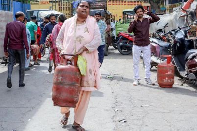 LPG-Crisis-in-Bihar-as-government-helpline-number-not-reachable-for-gas-complaints.jpeg