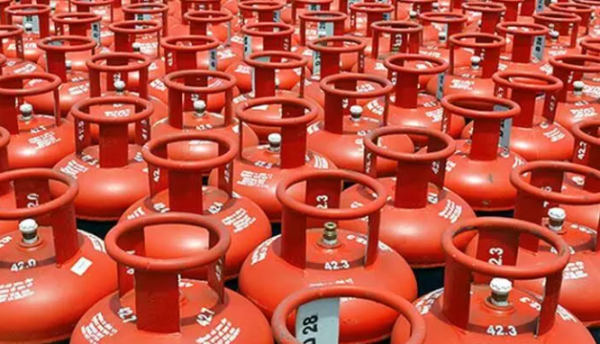 LPG Gas Subsidy Cut for families earning above ₹10 lakh in India