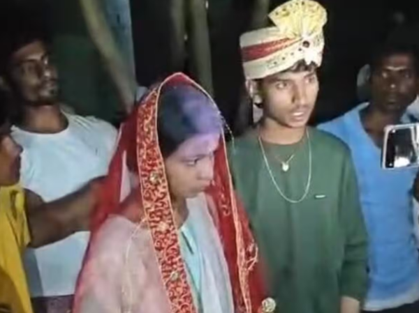 Lover caught meeting girlfriend at night in Muzaffarpur village temple wedding
