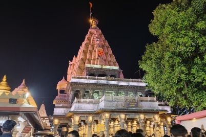 Mahakaleshwar_Temple_Ujjain.jpg