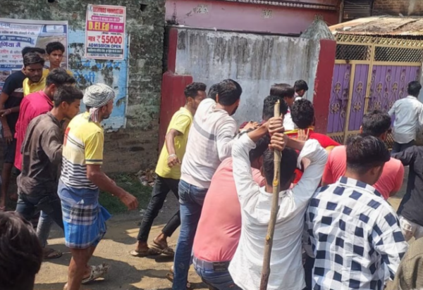 Man Beheaded in Daylight in Bihar as mob kills accused in Araria