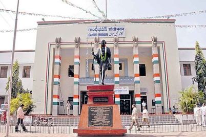 Ministers-Face-to-Face-Program-at-Gandhi-Bhavan-with-Telangana-ministers-meeting-citizens.jpg