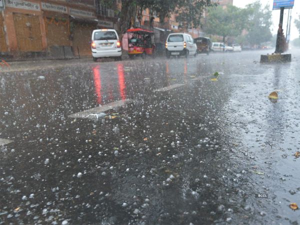 Nationwide rains and hailstorm warning bringing relief from heatwave in India