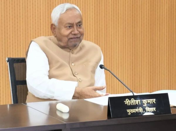 Nitish government transferred pension money to accounts of 1 crore 16 lakh beneficiaries