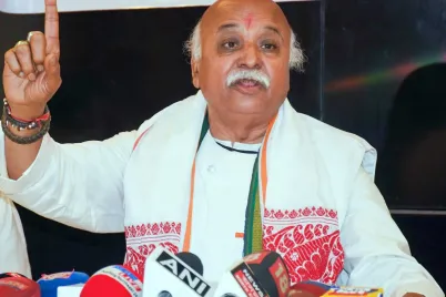 North-Bihar-Become-Bangladesh-Remark-by-Pravin-Togadia-at-Muzaffarpur-event.webp
