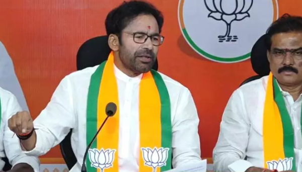 Paddy procurement issue - Kishan Reddy addresses media on Telangana farmer concerns
