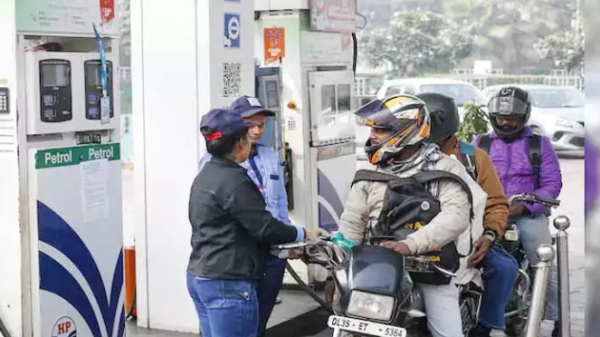 Petrol and Diesel Prices Increased Again in India, Consumers Feel the Heat