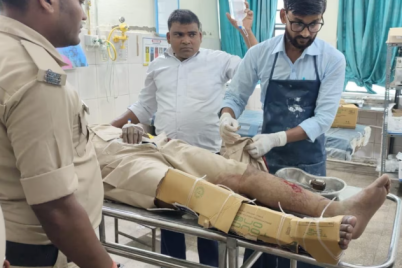 Police-officer-broken-leg-tied-with-carton-at-Sheohar-government-hospital.png