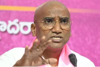RS-Praveen-Kumar-makes-sensational-comments-on-CM-Revanth-Reddy-during-a-media-interaction.png
