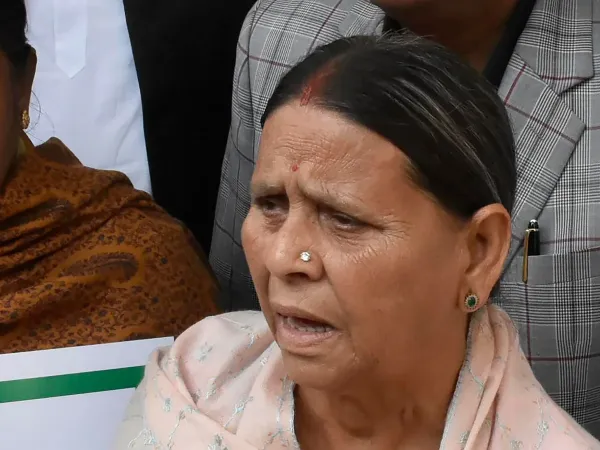 Rabri Devi says BJP driving out Nitish Kumar while addressing media in Patna
