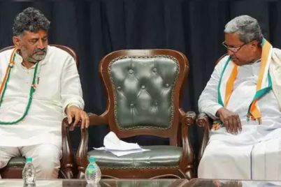 Rahul-Gandhi-Karnataka-crisis-meeting-with-Siddaramaiah-and-DK-Shivakumar.png