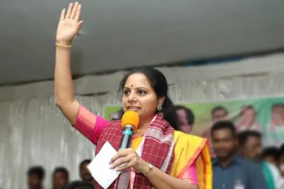 Railway-Court-Summons-Kalvakuntla-Kavitha-in-Rail-Roko-Protest-Case.webp