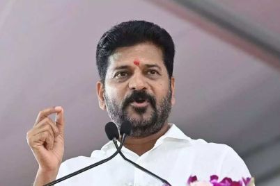 Revanth-Reddy-BJP-Office-Warning-during-public-meeting-in-Asifabad-over-paddy-procurement-issue.jpg