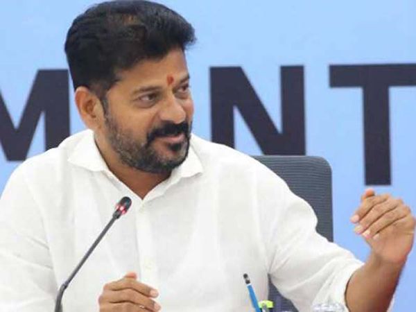Revanth Reddy accuses Kishan Reddy of delaying Hyderabad Metro funding during a public meeting in Telangana