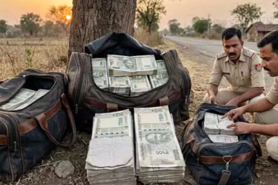 Rs-2.83-crore-cash-found-on-road-in-Indore-inside-abandoned-bags.png