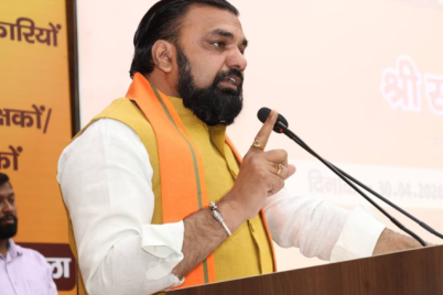 Samrat-Choudhary-orders-fast-action-during-meeting-with-DM-and-SP-in-Bihar.png