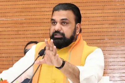Samrat-Choudhary-says-‘garland-criminals-while-giving-Bihar-police-a-free-hand-against-crime.webp