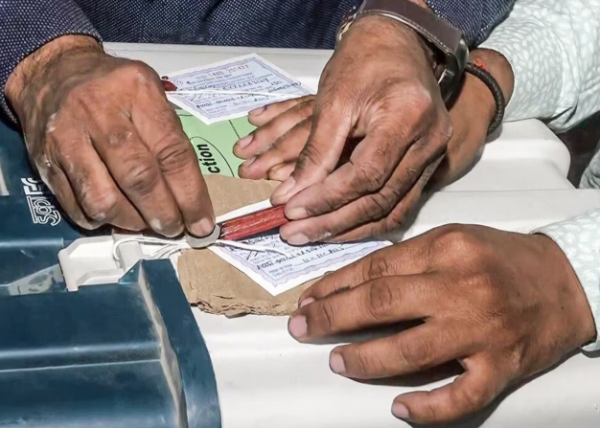 Six officers caught protecting accused in Bihar election scam investigation in Muzaffarpur