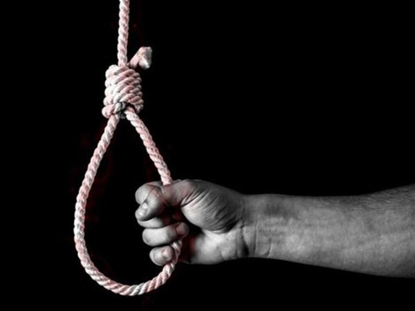 Son suicide hanging himself when mother suffered heart attack when see him both died – Patna home tragedy