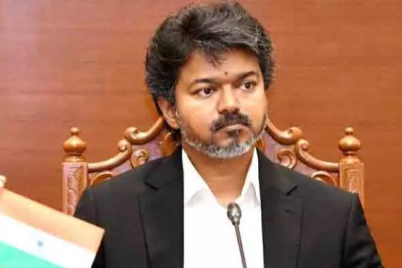 Tamil-Nadu-CM-Vijay-with-his-mother-Shoba-Chandrasekhar-sharing-memories-of-his-journey-to-success.png
