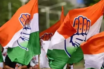Tamil-Nadu-MLAs-seek-refuge-in-Hyderabad-at-a-private-resort-during-political-crisis.png