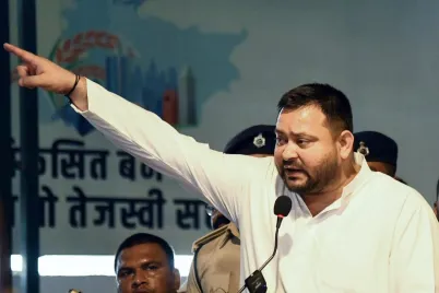 Tejashwi-Yadav-taunts-AAP-MPs-who-joined-BJP-during-media-interaction.webp