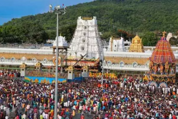 Tirumala darshan waiting time increases as devotees crowd Srivari temple compartments