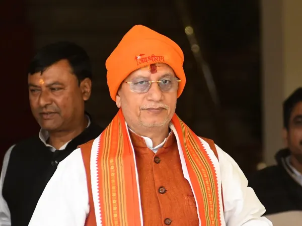 Vijay Sinha on CO Rajaswa Karmi Strike addressing media in Bihar