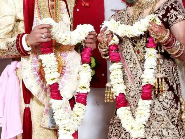 Wedding Pandal Became Battlefield in Vaishali after fight between bride and groom families