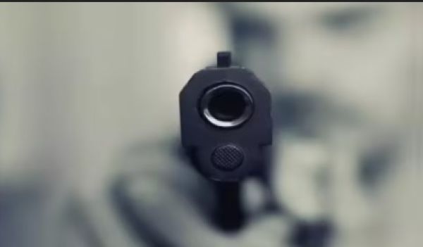 Woman shot in neck and thrown from car in Muzaffarpur lying injured near roadside