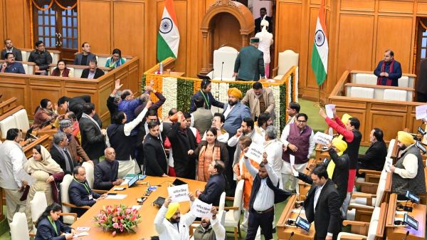 Delhi Assembly erupts protest
