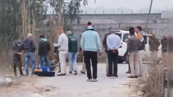 Delhi Police Special Cell during Bawana encounter with armed criminal