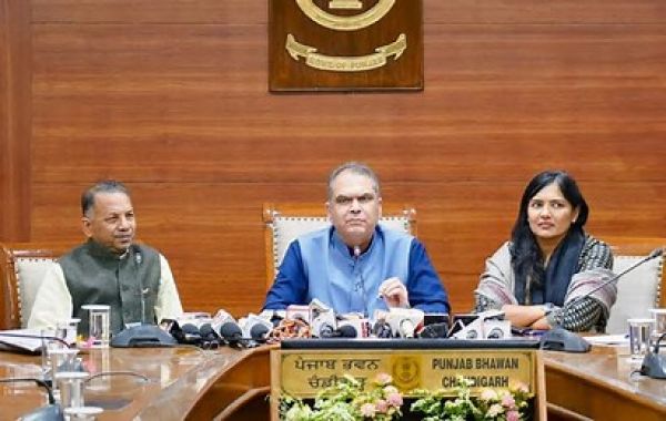 Industrialist Vows Rs 2K-Cr Investment in Punjab